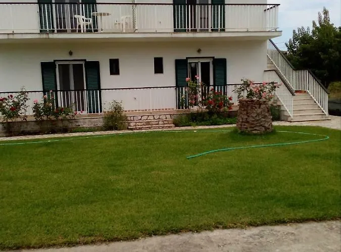 Sam΄S Rooms