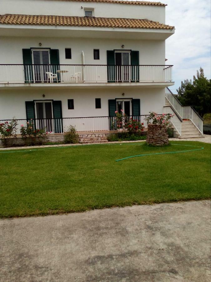 Country house Sam΄s Agios Georgios (Corfu)
